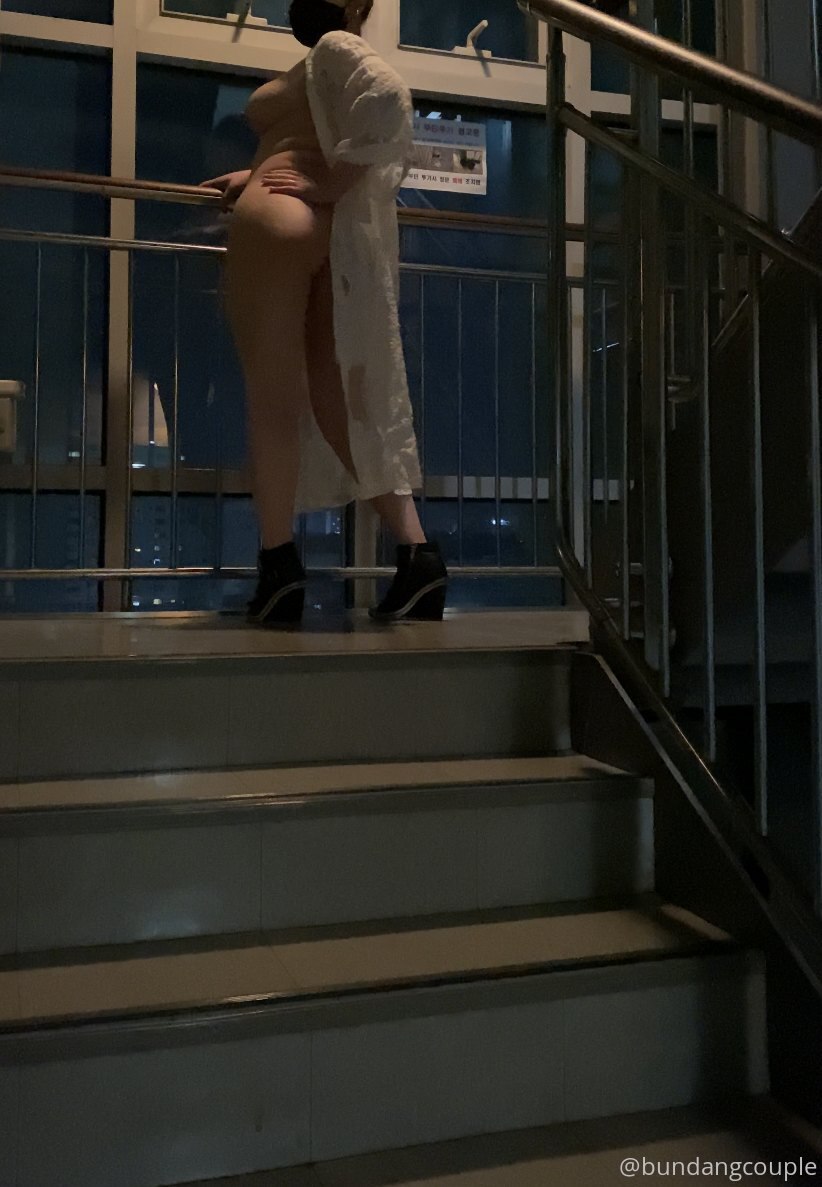 【2023-09-14】Sex at toilet.. I love this thrill.m4v